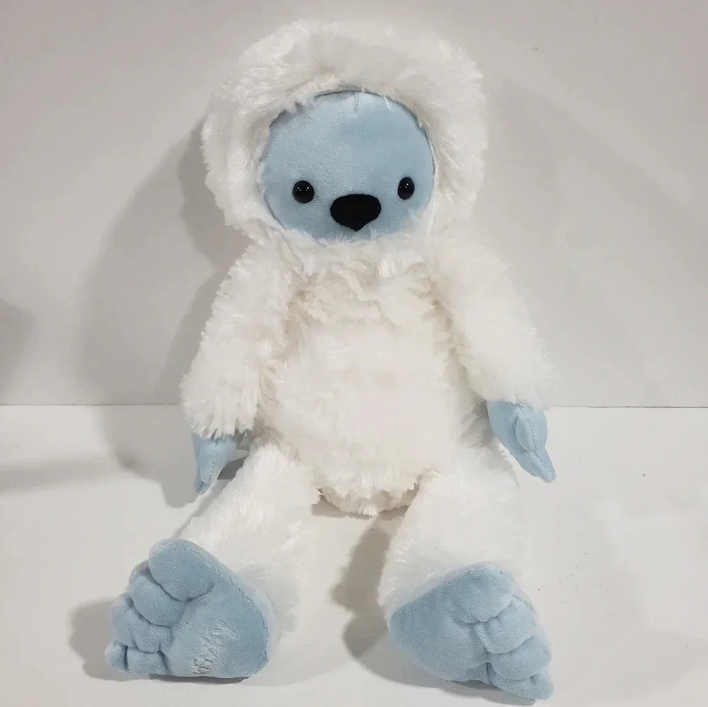 Scentsy Buddy Boris The  Yeti Plush Stuffed animal